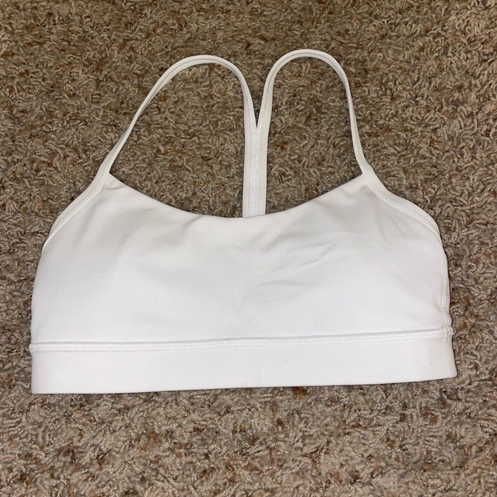Lululemon Flow Y Bra Nulu Light Support